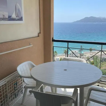 Splendid Sea View - 2 Comfy - Swimming Pools Apartment