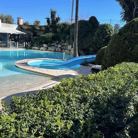 Apartment Splendid Sea View - 2 Comfy - Swimming Pools Cannes